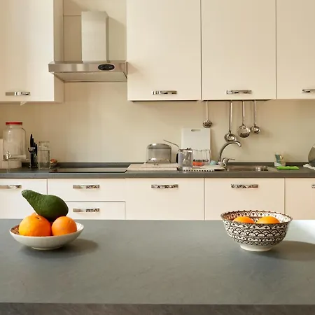 Hub Portanova Hostel Trani