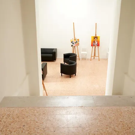 Hub Portanova Ostello