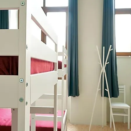 Hub Portanova Albergue Trani