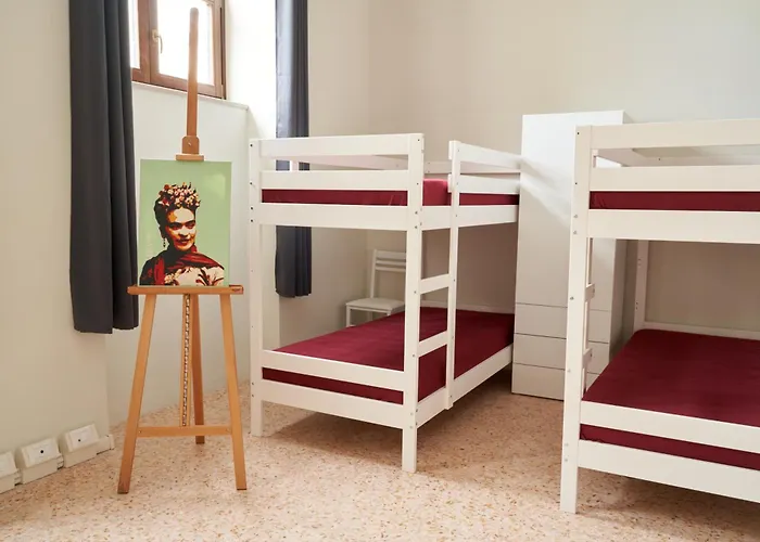 אכסניה Hub Portanova טרני