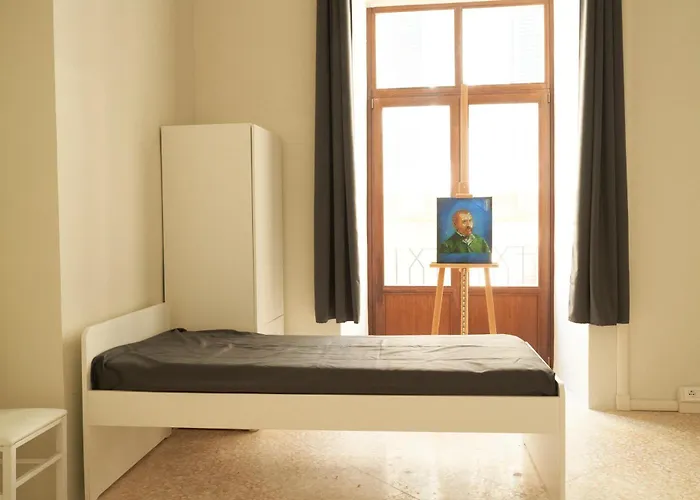 Hostel Hub Portanova