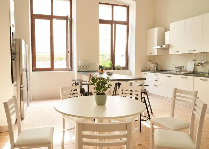 Hub Portanova * טרני